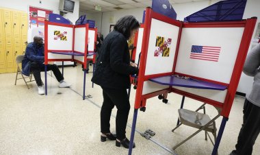 دموکرات‌ها در یک قدمی کنترل سنا