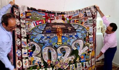 فرشهای بافته شده برای جام جهانی عاید چه کسانی می شود؟