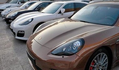 پورشه‌های مزایده‌ای حاشیه‌‌ساز شدند