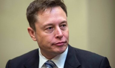 ایلان ماسک: هفت روز هفته از صبح تا شب خودم را با کار شکنجه می‌کنم    