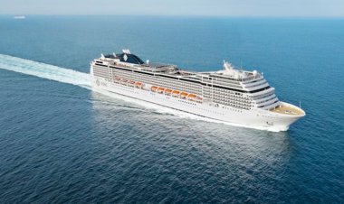 ببینید| کشتی فوق لاکچری و تفریحی هواداران در جام جهانی قطر