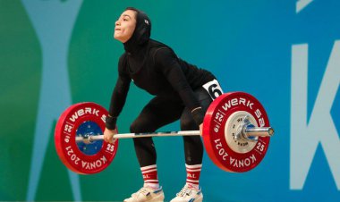 ببینید؛ تمرینات فاطمه کشاورز قهرمان وزنه برداری کشورمان