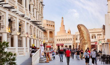 هشدار قطری ها به گردشگران جام جهانی: خودتان را بپوشانید و ابراز محبت هم نکنید!