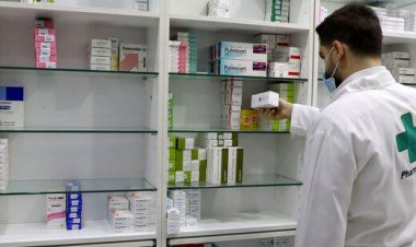 خودگدازی از فرط غریب نوازی