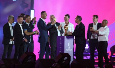 برندگان جام جهانی در افتتاحیه جشنواره 40 هزارنفری