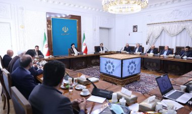 رئیسی:‌ یأس‌آفرینان به دنبال برهم زدن نظام اقتصادی و تشویش اذهان عمومی هستند    