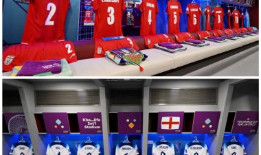 رختکن دو تیم ایران و انگلیس پیش از شروع این دیدار