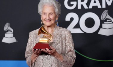 کسب جایزه گرمی در ۹۵ سالگی