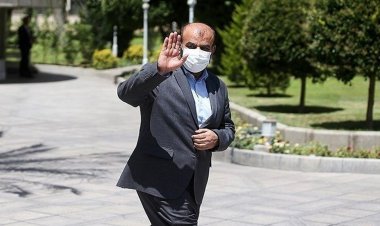 موافقت رئیس‌جمهور با استعفای رستم قاسمی