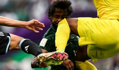 ببینید | مصدومیت دلخراش کاپیتان عربستان در بازی آرژانتین شبیه بیرانوند