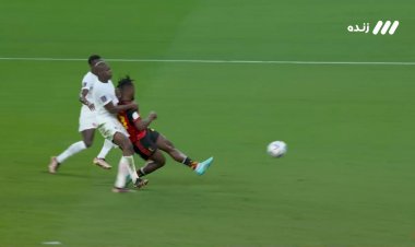 گل  برای بلژیک توسط میچی باتشوایی