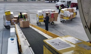 صادرات صنایع دستی ایران از فرودگاه لارستان به قطر