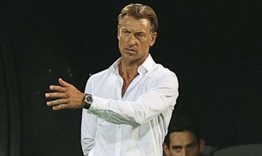 واکنش رنار به باخت ایران مقابل انگلیس