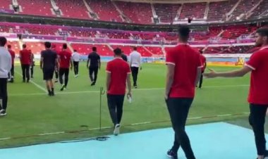 آشنایی بازیکنان تیم ملی با زمین چمن و ورزشگاه احمد بن علی