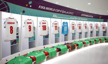 اولین تصاویر از رختکن ایران برای دیدار با ولز