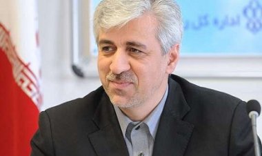 فیلم|  ورود وزیر ورزش به هتل الریان محل اقامت تیم ملی فوتبال