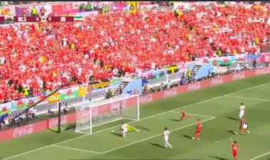 گل اول ایران به ولز در دقیقه ۱۴ که آفساید اعلام شد