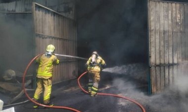 کشتارگاه بزرگ لامرد طعمه حریق شد