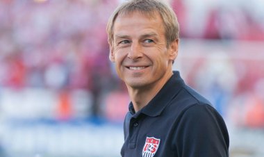 فدراسیون فوتبال ایران: کلینزمن استعفا بدهد