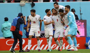 رنگ پیراهن ایران مقابل آمریکا مشخص شد