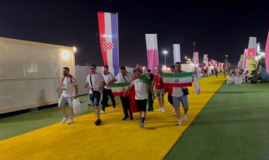 ببینید| حال و هوای هواداران ایران در دوحه پیش از نبرد بزرگ