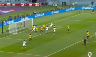 گل دوم سنگال به اکوادور توسط کالیدو کولیبالی