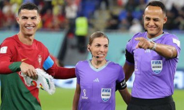 اولین داوران زن در جام‌جهانی سوت می‌زنند