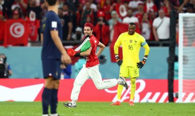 غوغای یک جیمی‌جامپ در بازی فرانسه