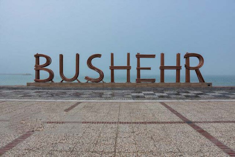 استاندار بوشهر: مجتمع‌های گردشگری دریایی در بوشهر اجرا شود