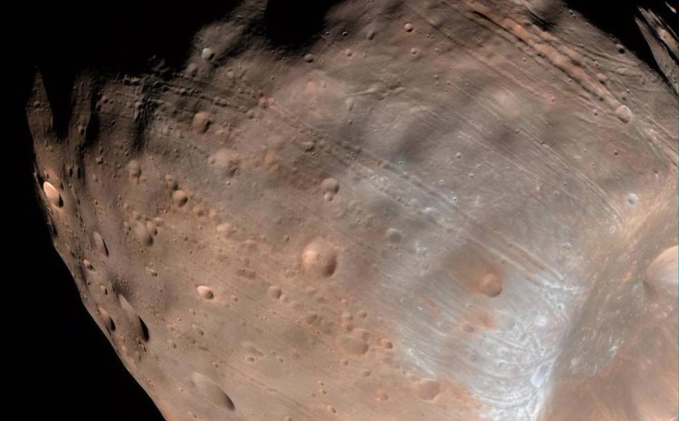  پشت پرده ظاهر عجیب مریخ چه رازی نهفته‌است؟    