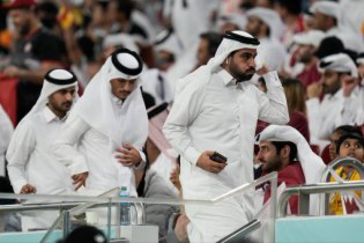 قطر ۱ - سنگال ۳، خداحافظی زودهنگام  میزبان
