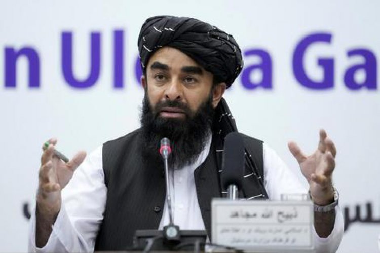واکنش سخنگوی طالبان به انتقادها از شلاق زدن زنان در ملا عام