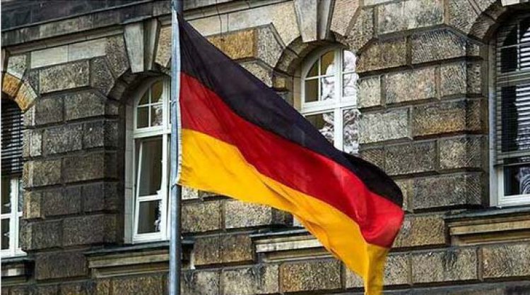 آلمان اخراج ایرانیان را موقتاً متوقف می‌کند   