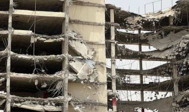 حمله به ساختمان متروپل آبادان برای سرقت آهن!