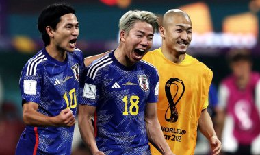 شگفتی پشت شگفتی