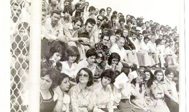 اولین زنی که کتاب خاطراتش را از تماشای فوتبال در ایران نوشت