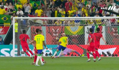 گل سوم برزیل به کره جنوبی