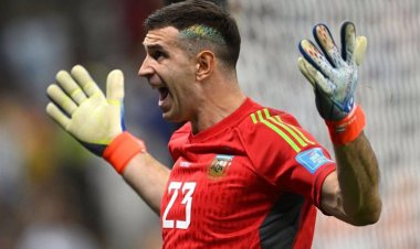 مارتینس: به روانشناسم گفتم هلندی‌ها دینامیت را روشن کردند!