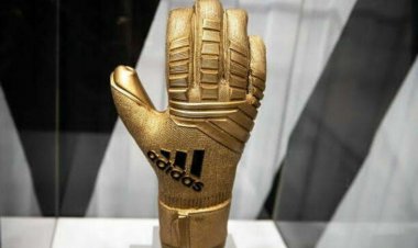 دستکش طلایی برای کدام گلر؟