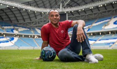 کافو چشم در چشم آرژانتینی‌ها: قهرمان نمی‌شوید!