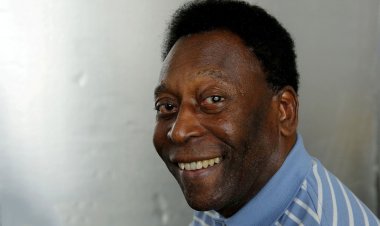 عکس| بازیکن مورد علاقه «پله» لو رفت!