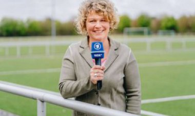 رونمایی از اولین کارشناس زن فینال جام جهانی