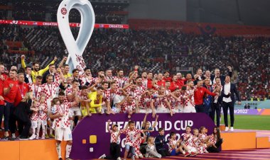 ببینید|  مراسم اهدای مدال به بازیکنان کرواسی