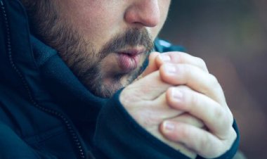 سرد شدن دست نشانه چیست؟