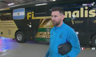 فیلم| ورود بازیکنان آرژانتین و فرانسه به رختکن ورزشگاه لوسیل