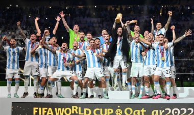 جشن پرشور خیابانی آرژانتینی‌ها در بوینس آیرس