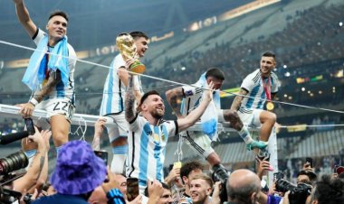 پاداش تیم ملی آرژانتین را نقد تحویل دادند