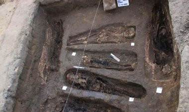 کشف ۲۰ گور باستانی و تکه‌های طلا در مصر