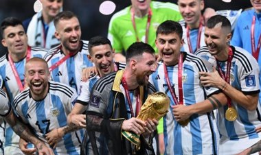 طومار طعنه‌آمیز آرژانتین: فرانسه، دیگر گریه نکن!