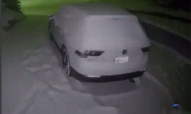 ببینید| دفن شدن یک خودرو در برف